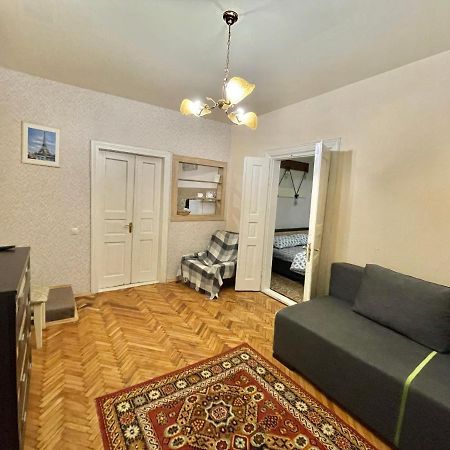 Style Apartments In Old Leopoli Esterno foto